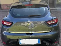 Usata Renault Clio 90 CV (66 kW) 2016 Grigio Utilitaria