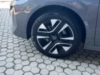 Usata Peugeot 208 Allure 101 CV (74 kW) 2025 Grigio Utilitaria