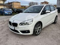 Usata BMW 216 Active Tourer Efficient Dynamics 116 CV (85 kW) 2016 Bianco Monovolume