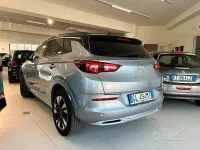 Usata Opel Grandland X Ultimate 131 CV (96 kW) 2023 Grigio SUV
