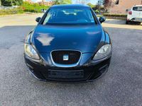 Usado Seat Leon Style 105 HP (77 kW) 2010 Preto Sedan