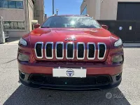Usata Jeep Cherokee Longitude 140 CV (102 kW) 2017 Rosso SUV
