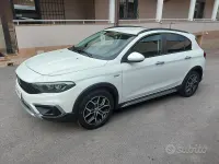 Usata Fiat Tipo Cross 131 CV (96 kW) 2023 Bianco Berlina