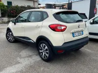 Usata Renault Captur Intens 110 CV (80 kW) 2016 Beige SUV