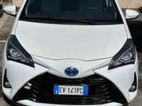 usata Toyota Yaris Hybrid 