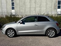 Usata Audi A1 Comfort 86 CV (63 kW) 2011 Grigio Utilitaria