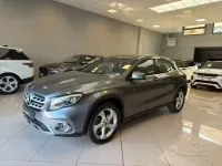 Usata Mercedes GLA180 Premium 109 CV (80 kW) 2017 Grigio SUV