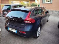 Usata Volvo V40 Inscription 120 CV (88 kW) 2018 Grigio metallizzato Berlina