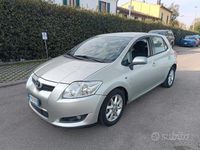 Usata Toyota Auris 90 CV (66 kW) 2010 Grigio Utilitaria