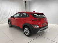 Usata Hyundai Kona 120 CV (88 kW) 2022 Rosso SUV