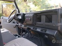 Usata Land Rover Defender 122 CV (89 kW) 2002 Verde SUV