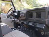 Usata Land Rover Defender 2002 Verde SUV