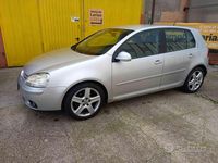 Usata VW Golf IV Sportline 140 CV (102 kW) 2005 Grigio Berlina