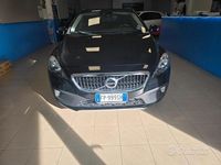 Usata Volvo V40 CC Plus 120 CV (88 kW) 2018 Nero Station wagon