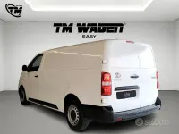 Gebraucht Toyota Proace 122 PS (89 kW) 2018 Weiß Van / Kleinbus