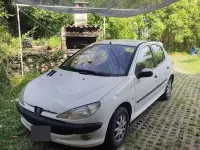 Usata Peugeot 206 68 CV (50 kW) 2002 Bianco