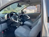 Usata Ford Ka 75 CV (55 kW) 2014 Grigio Berlina