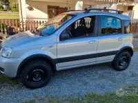 Usata Fiat Panda 4x4 69 CV (50 kW) 2007 Grigio Utilitaria