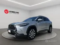 Usata Toyota Corolla Cross Lounge 152 CV (111 kW) 2024 Grigio SUV