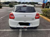 Usata Suzuki Swift 83 CV (61 kW) 2023 Bianco Utilitaria
