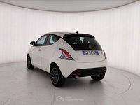 Usata Lancia Ypsilon Gold 69 CV (50 kW) 2024 Bianco Utilitaria