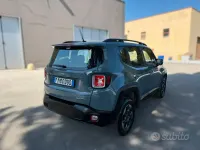 Usata Jeep Renegade 140 CV (102 kW) 2016 Grigio SUV