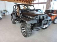 Usata Jeep Wrangler Laredo 184 CV (135 kW) 1993 Nero SUV