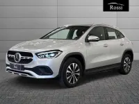 Usata Mercedes GLA250 160 CV (117 kW) 2023 Argento iridio SUV