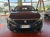 Usata Peugeot 308 99 CV (72 kW) 2018 Blu Berlina