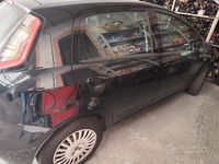 Occasion Fiat Grande Punto 77 ch (56 kW) 2010 Noir Citadine