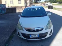 Usata Opel Corsa Edition 86 CV (63 kW) 2011 Utilitaria