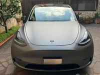 Usata Tesla Model Y 189 kW (258 CV) 2023 Grigio SUV