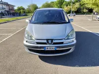 Usata Peugeot 807 136 CV (100 kW) 2008 Grigio Monovolume