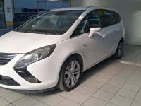 Usata Opel Zafira Tourer Cosmo 136 CV (100 kW) 2014 Bianco Monovolume