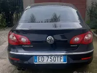 Usata VW Passat 143 CV (105 kW) 2011 Nero Berlina