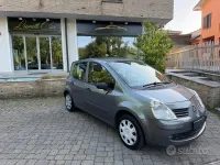 Usata Renault Modus 75 CV (55 kW) 2007 Grigio Monovolume