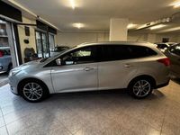 Usata Ford Focus 119 CV (87 kW) 2017 Grigio Station wagon