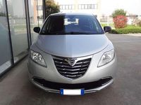 Usata Lancia Ypsilon Gold 69 CV (50 kW) 2013 Argento Utilitaria