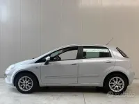 Usata Fiat Grande Punto 77 CV (56 kW) 2011 Bianco Utilitaria