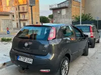 Usata Fiat Punto 85 CV (62 kW) 2011 Grigio Utilitaria