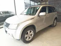 Usata Suzuki Grand Vitara 129 CV (94 kW) 2011 Grigio SUV