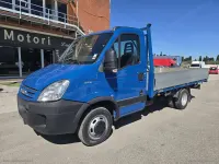 Usata Iveco Daily 145 CV (106 kW) 2009 Blu/azzurro Furgone