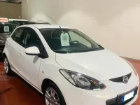 Usata Mazda 2 86 CV (63 kW) 2009 Bianco Utilitaria