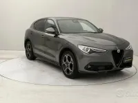 Usata Alfa Romeo Stelvio Sprint 190 CV (139 kW) 2022 Grigio SUV