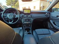 Usata Mercedes GLA200 Premium 136 CV (100 kW) 2019 Marrone SUV
