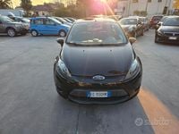 Usata Ford Fiesta Titanium 68 CV (50 kW) 2010 Nero Utilitaria