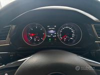 Usata VW Tiguan R-line 150 CV (110 kW) 2020 Bianco SUV