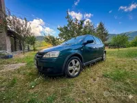 Usata Opel Corsa 69 CV (50 kW) 2004 Blu Utilitaria