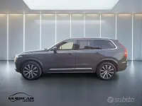 Usata Volvo XC90 Plus 235 CV (172 kW) 2023 Grigio SUV