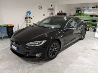 Usata Tesla Model S 135 kW (184 CV) 2018 Nero Utilitaria